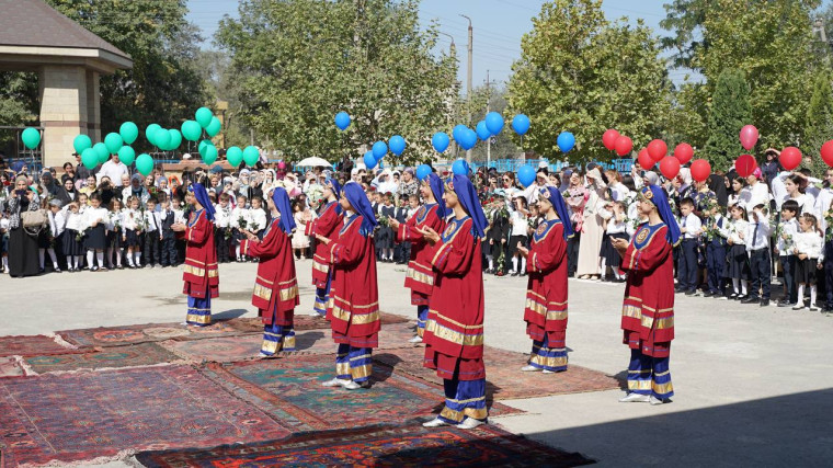 торжественная линейка.